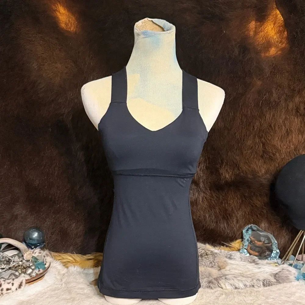 Black Sleeveless Tank Top Lululemon 4 (3750)